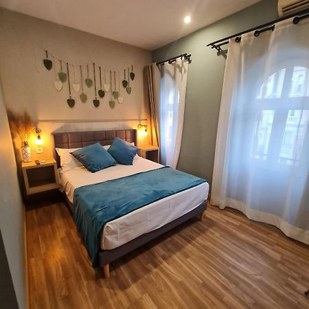 Luxury Green Hostal Madrid Gran Via Екстер'єр фото