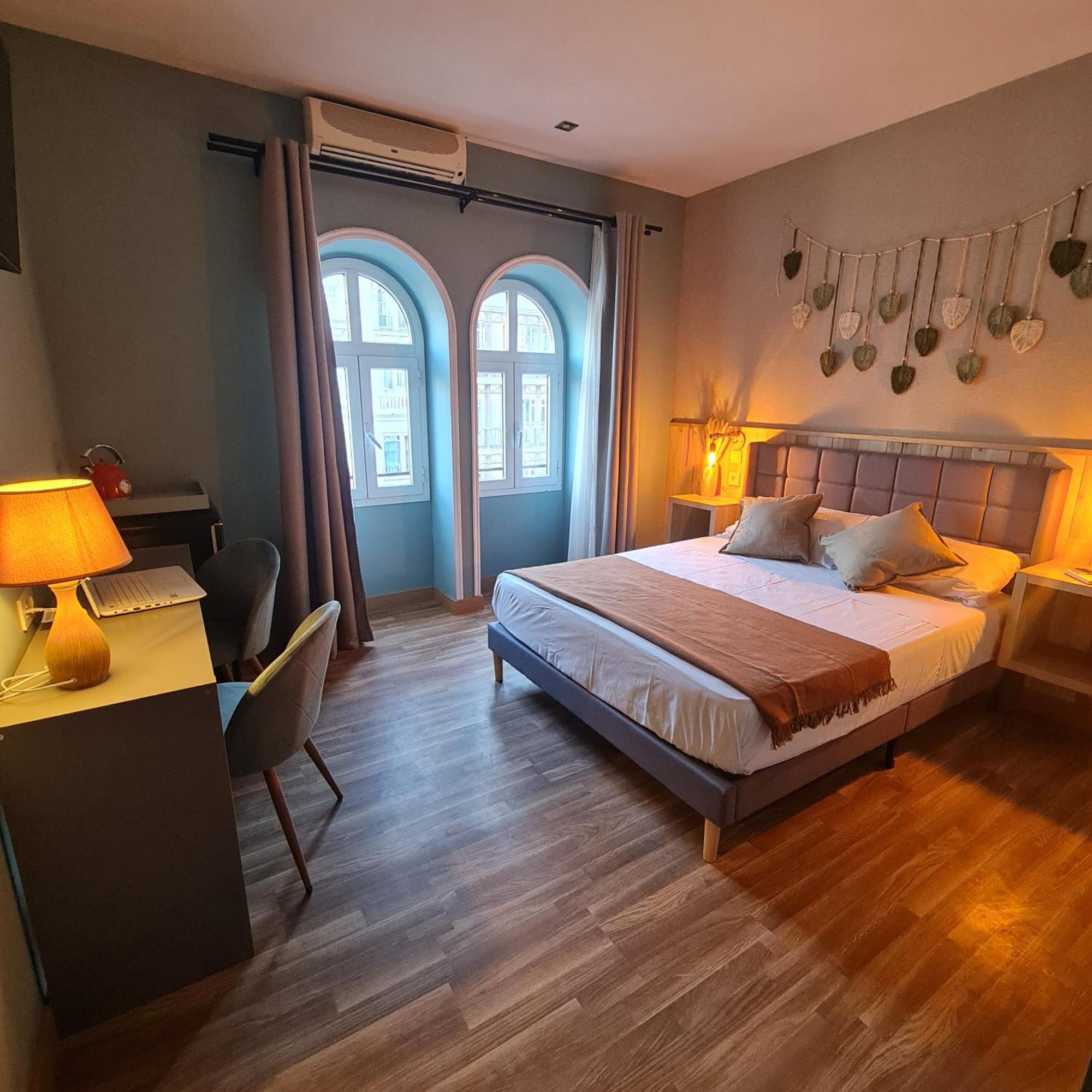 Luxury Green Hostal Madrid Gran Via Екстер'єр фото
