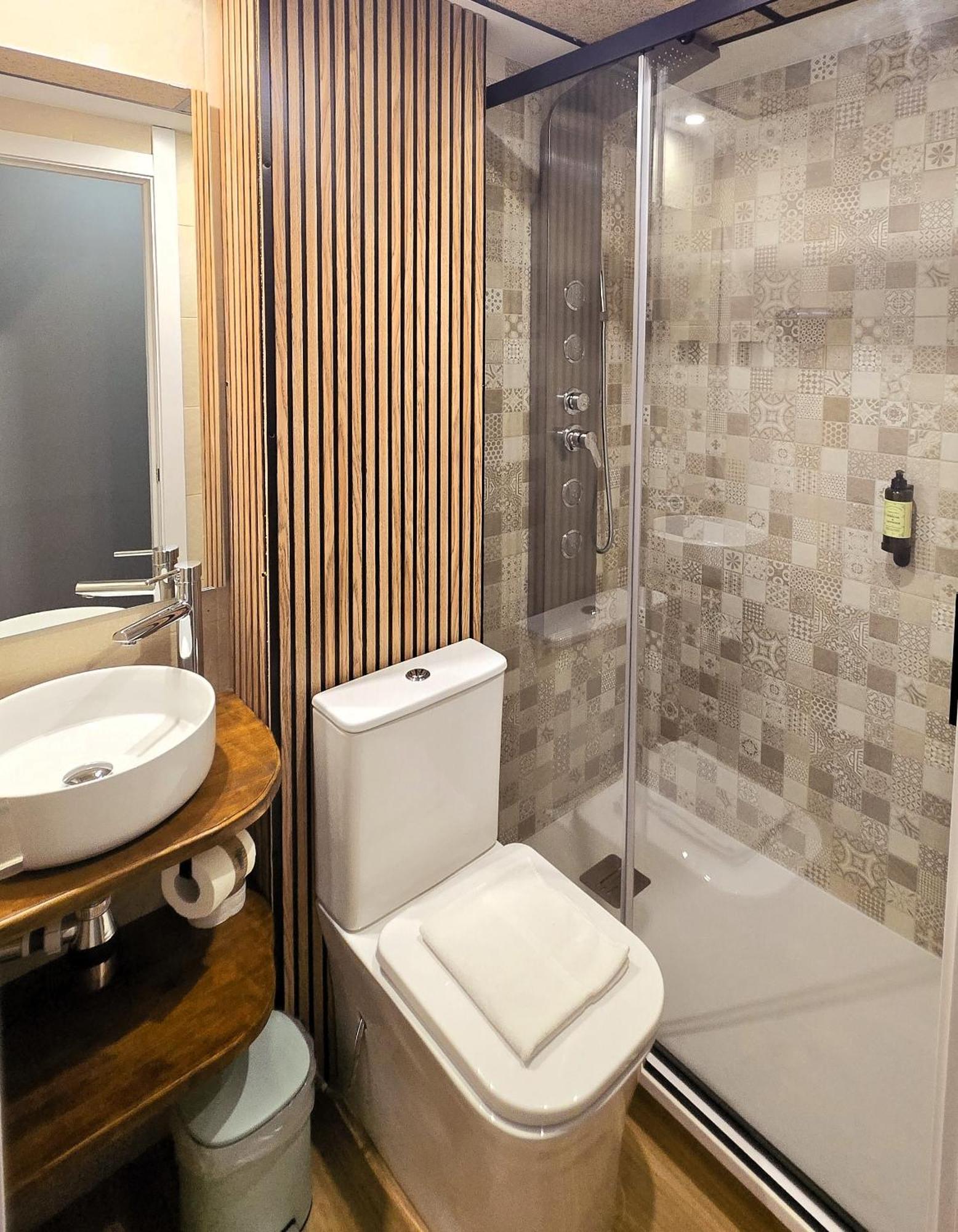 Luxury Green Hostal Madrid Gran Via Екстер'єр фото