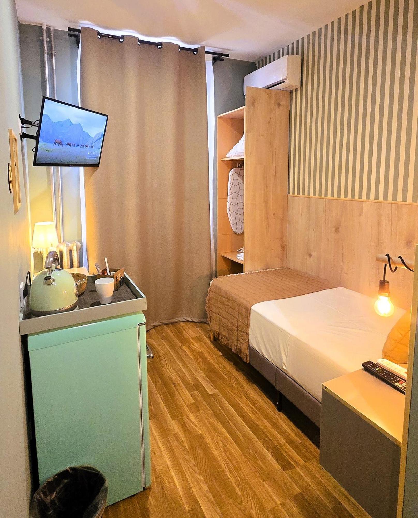 Luxury Green Hostal Madrid Gran Via Екстер'єр фото