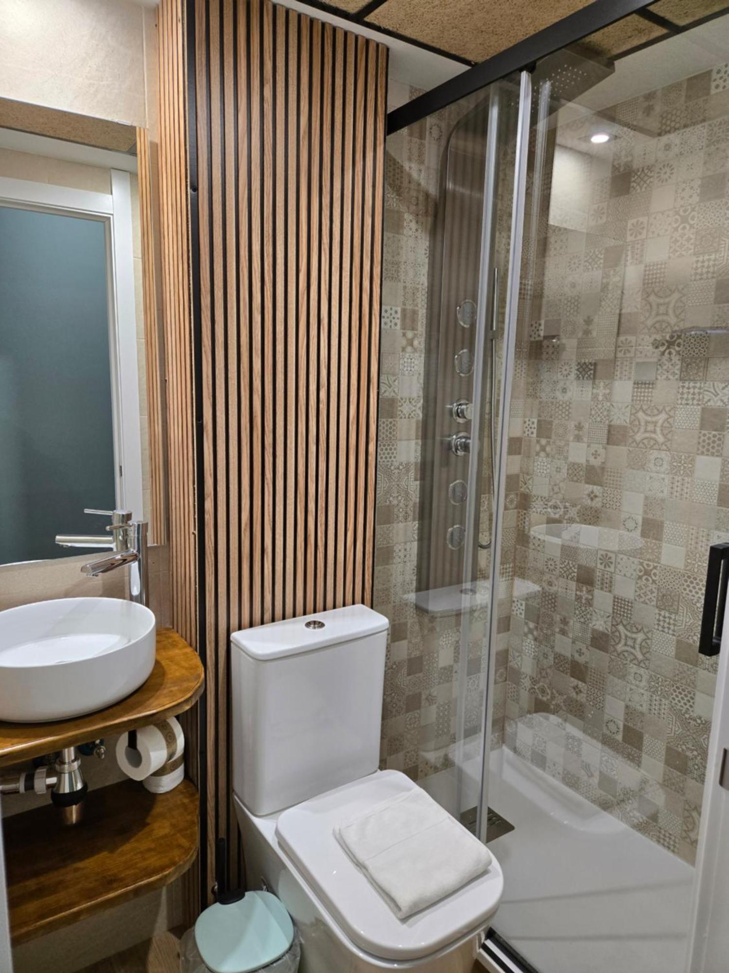 Luxury Green Hostal Madrid Gran Via Екстер'єр фото